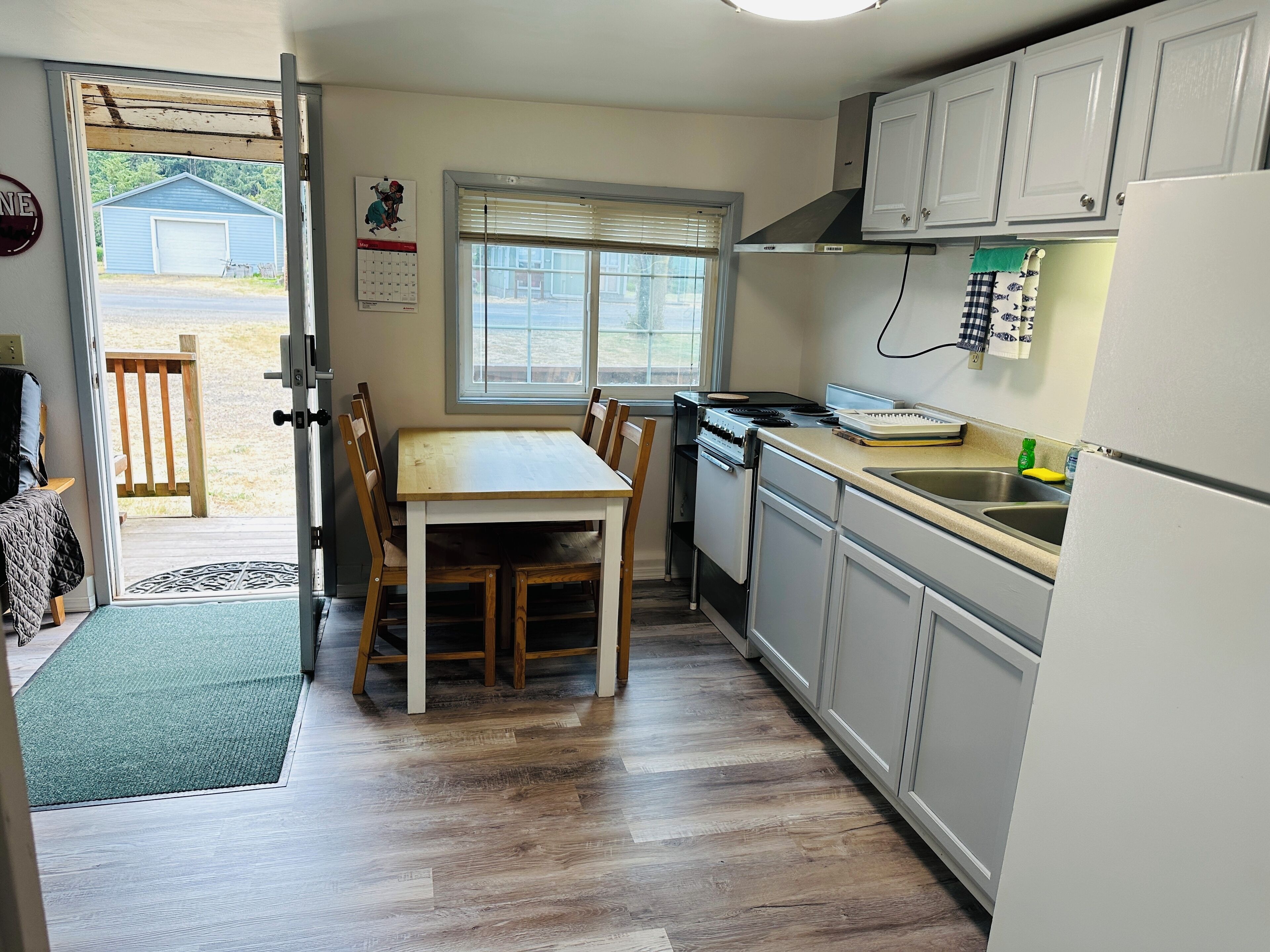 Raines Resort Cabins & RV