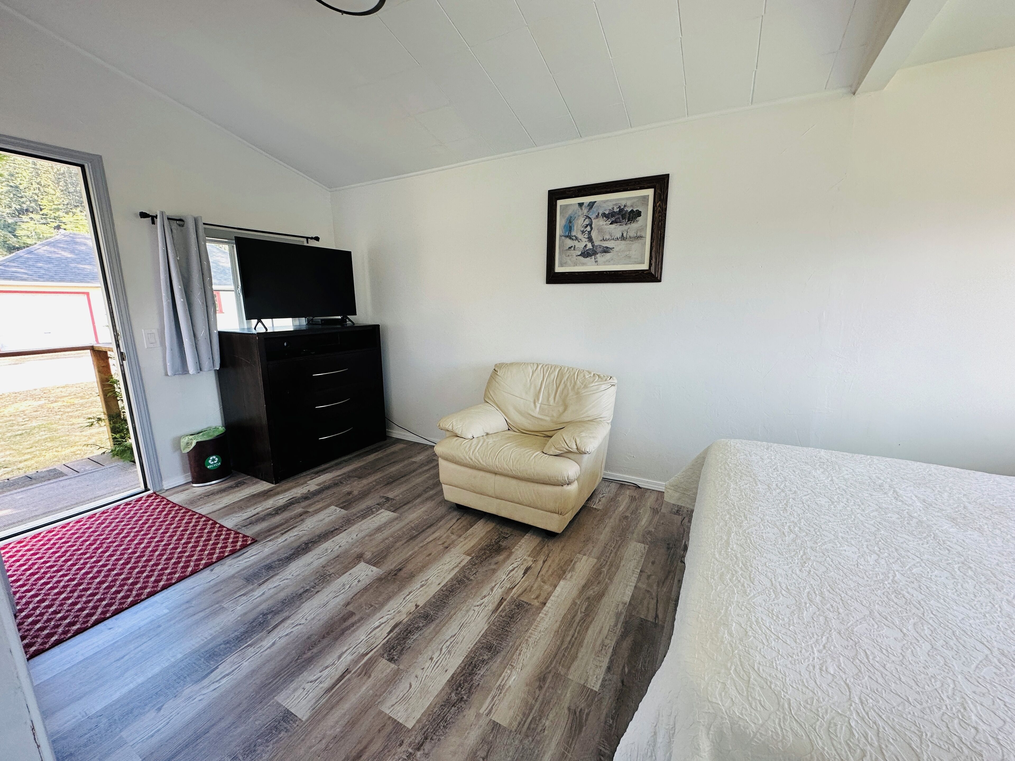 Raines Resort Cabins & RV