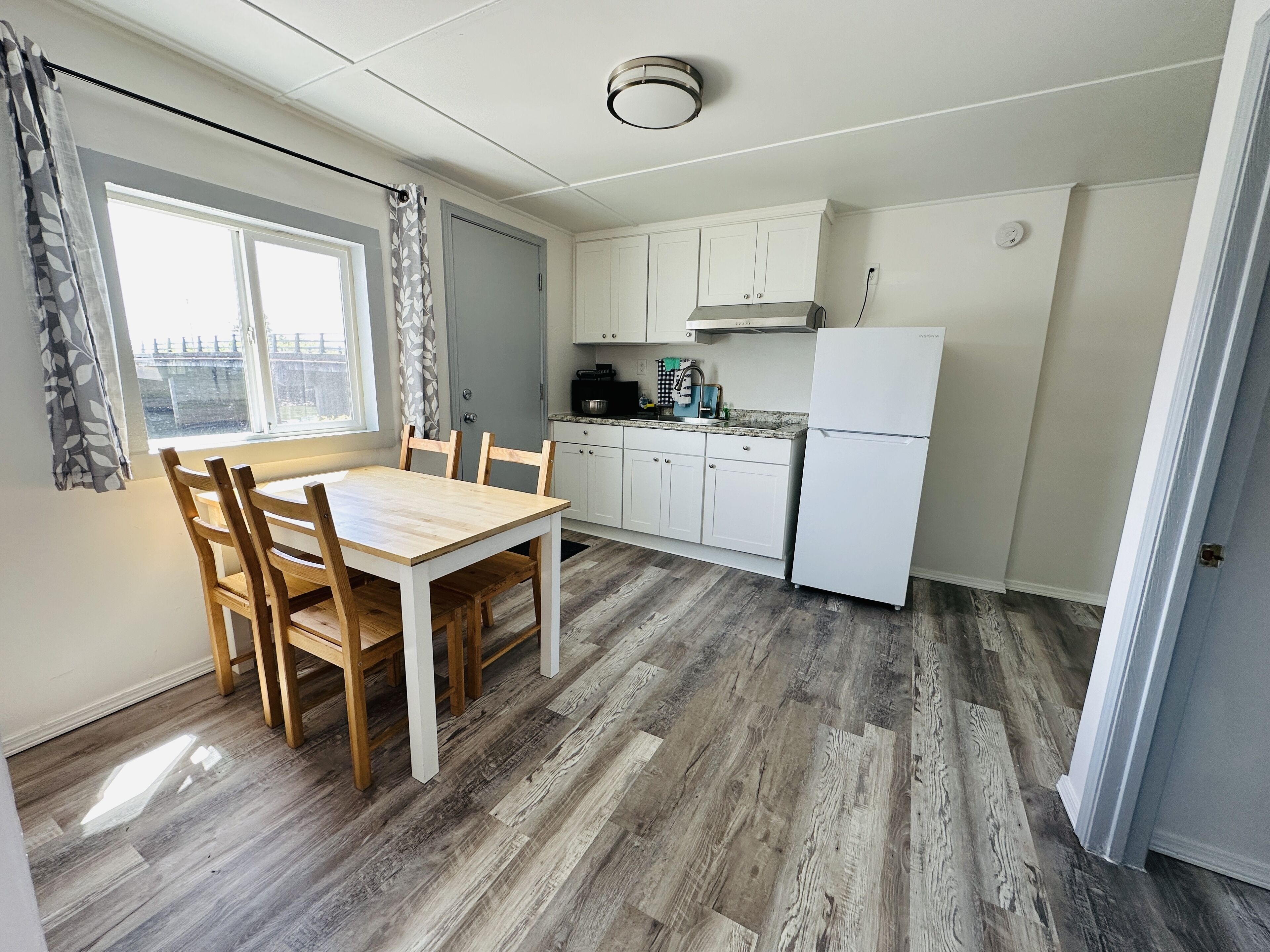 Raines Resort Cabins & RV