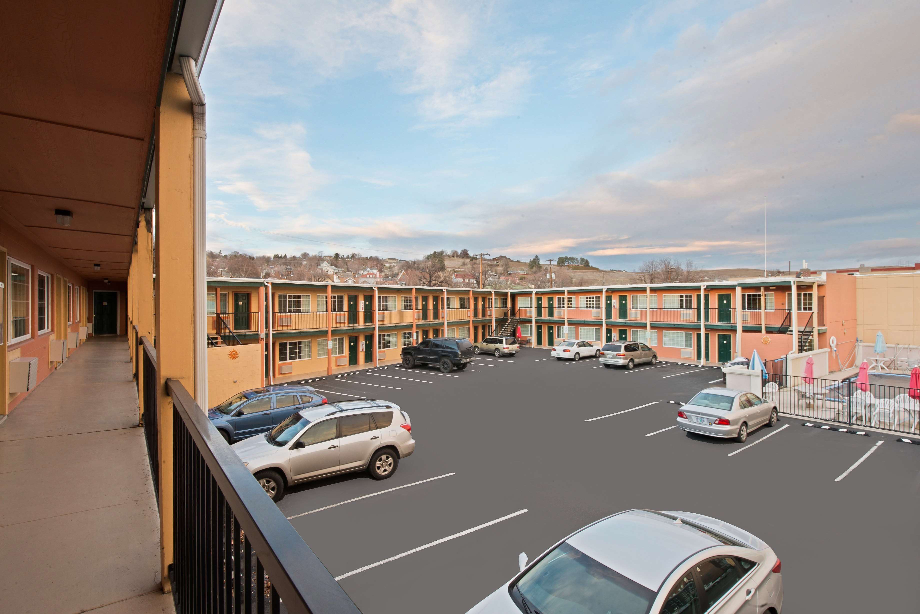 Americas Best Value Inn