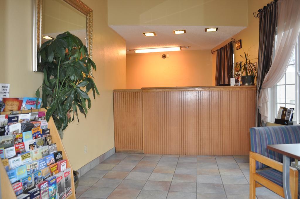 Motel 6 Pendleton Oregon West