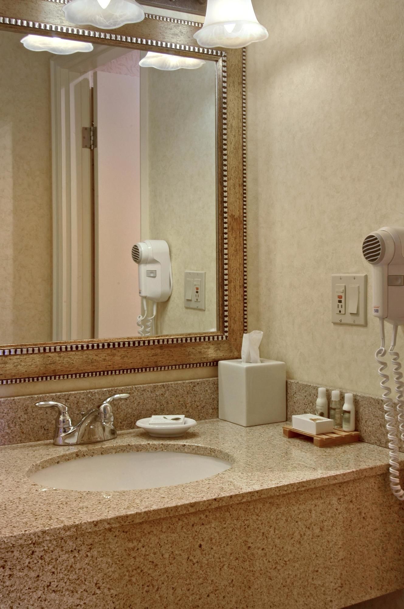 Red LionHotel Pendleton