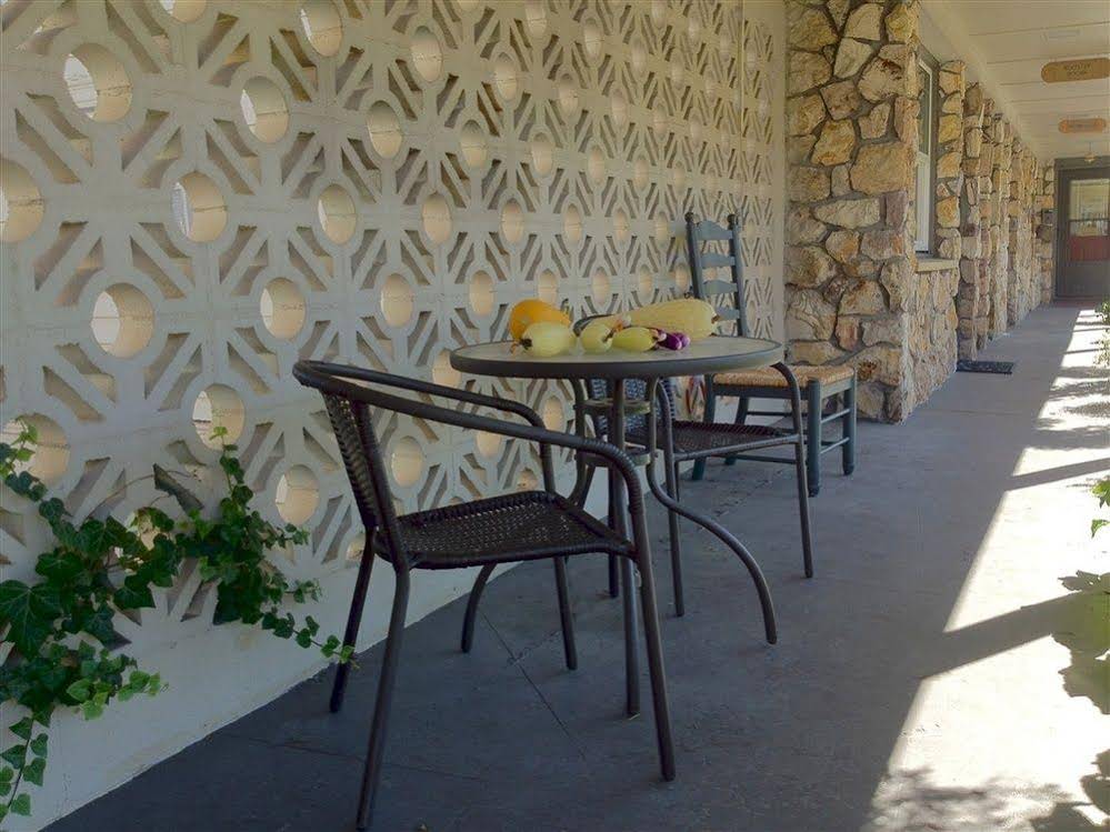 Rugged Country Lodge