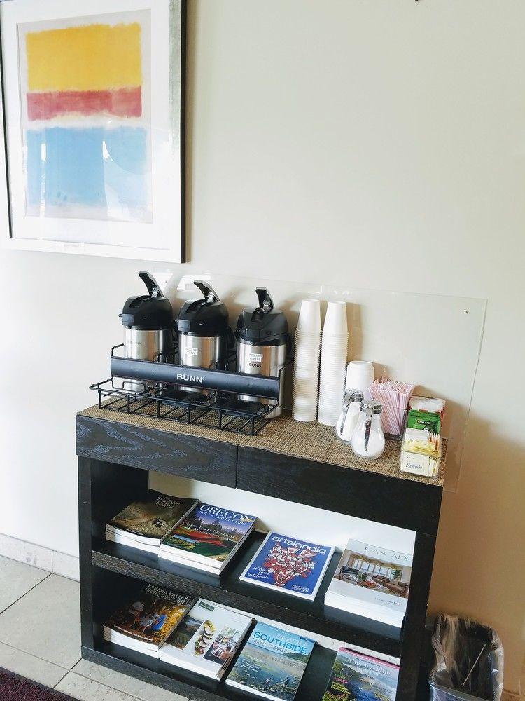 Aladdin Inn & Suites