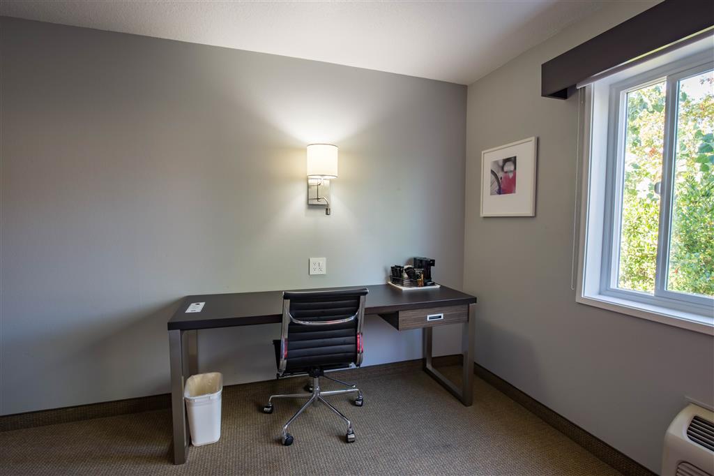 Extended Stay America Premier Suites - Portland - North
