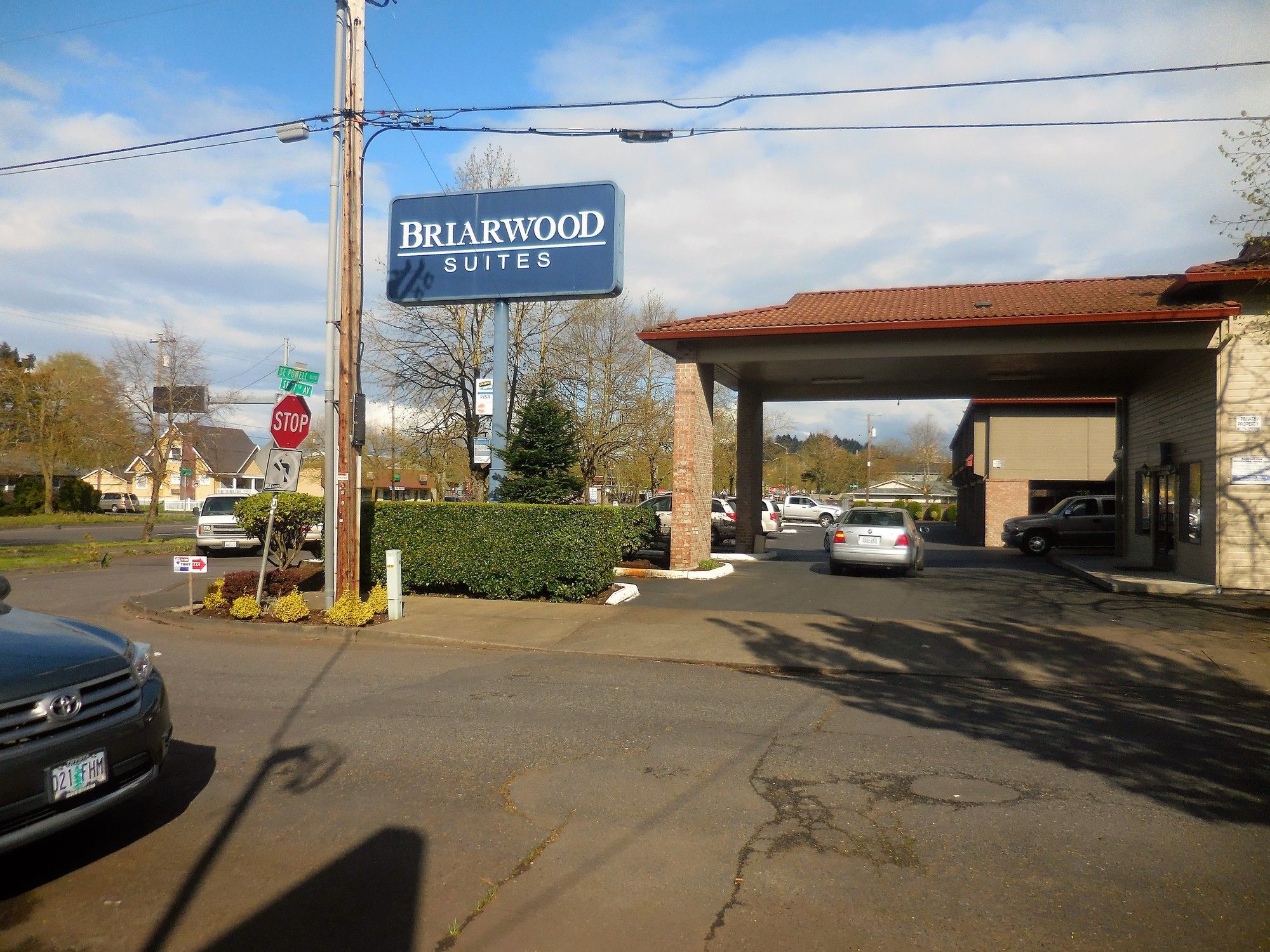Briarwood Suites