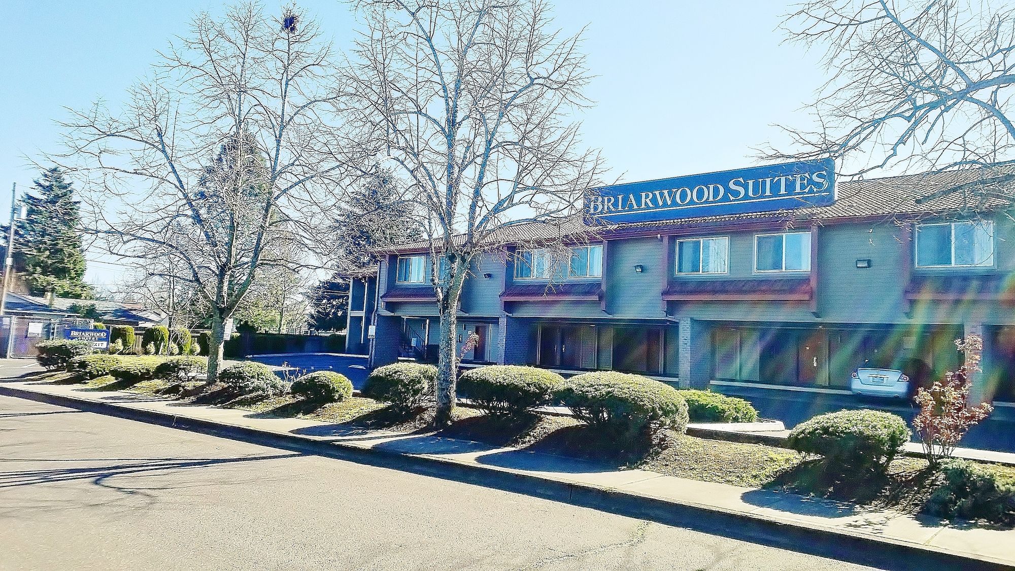 Briarwood Suites