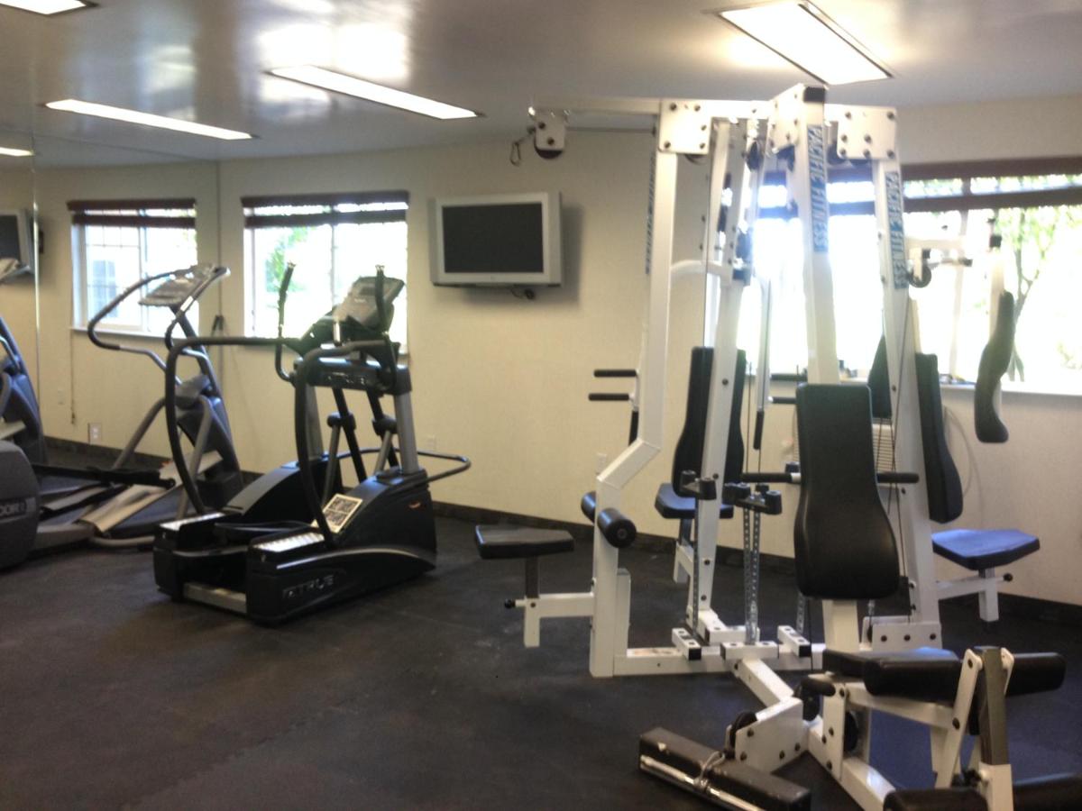 Country Inn & Suites by Radisson, Delta Park North Portland