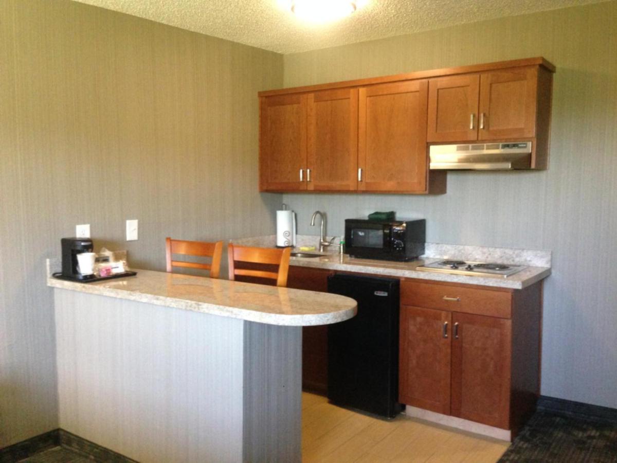 Country Inn & Suites by Radisson, Delta Park North Portland