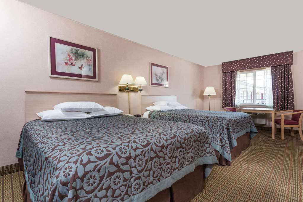 Days Inn by Wyndham Portland Central