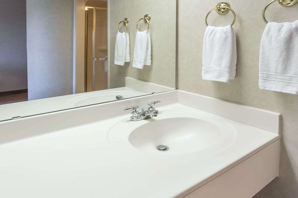 SureStay Plus Hotel by Best Western Portland East