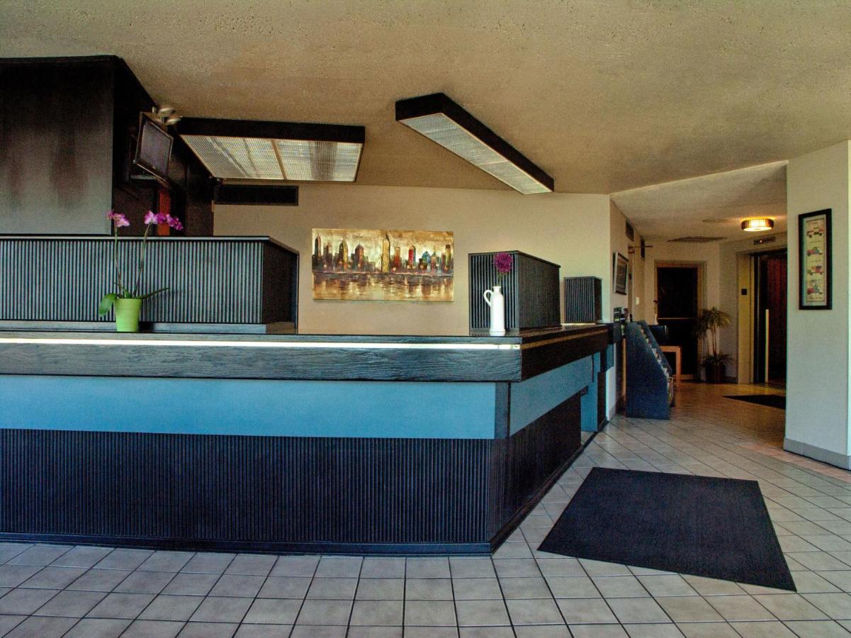 Inn at the Convention Center