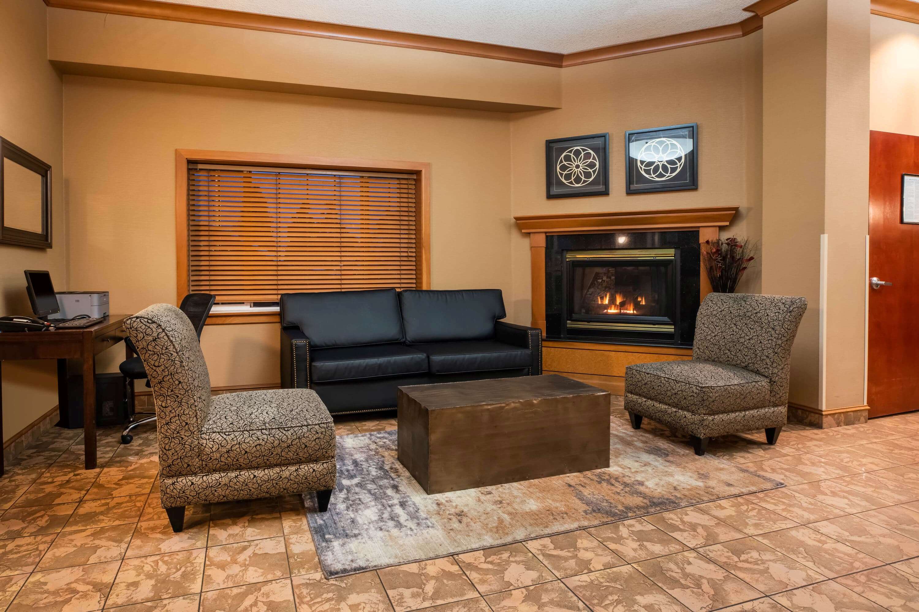 La Quinta Inn & Suites by Wyndham Portland Airport