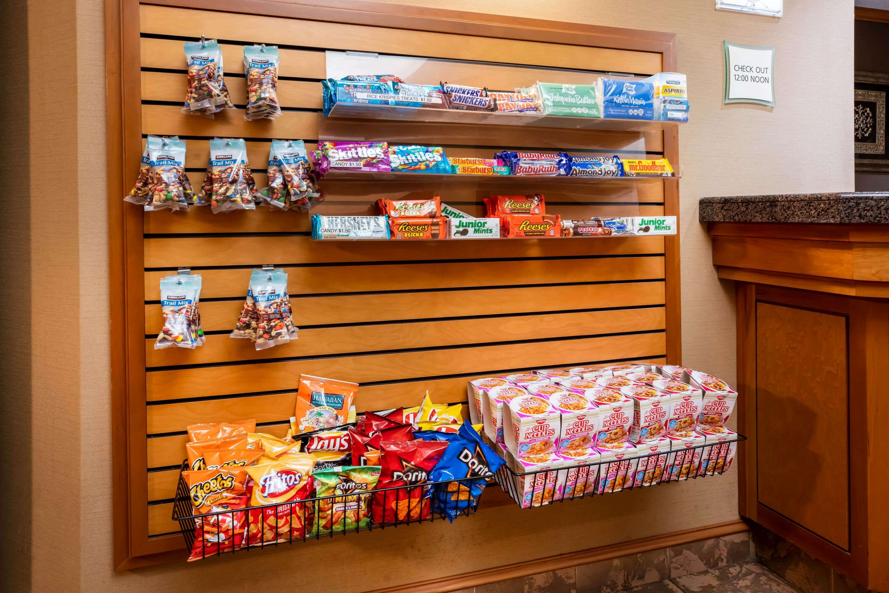 La Quinta Inn & Suites by Wyndham Portland Airport