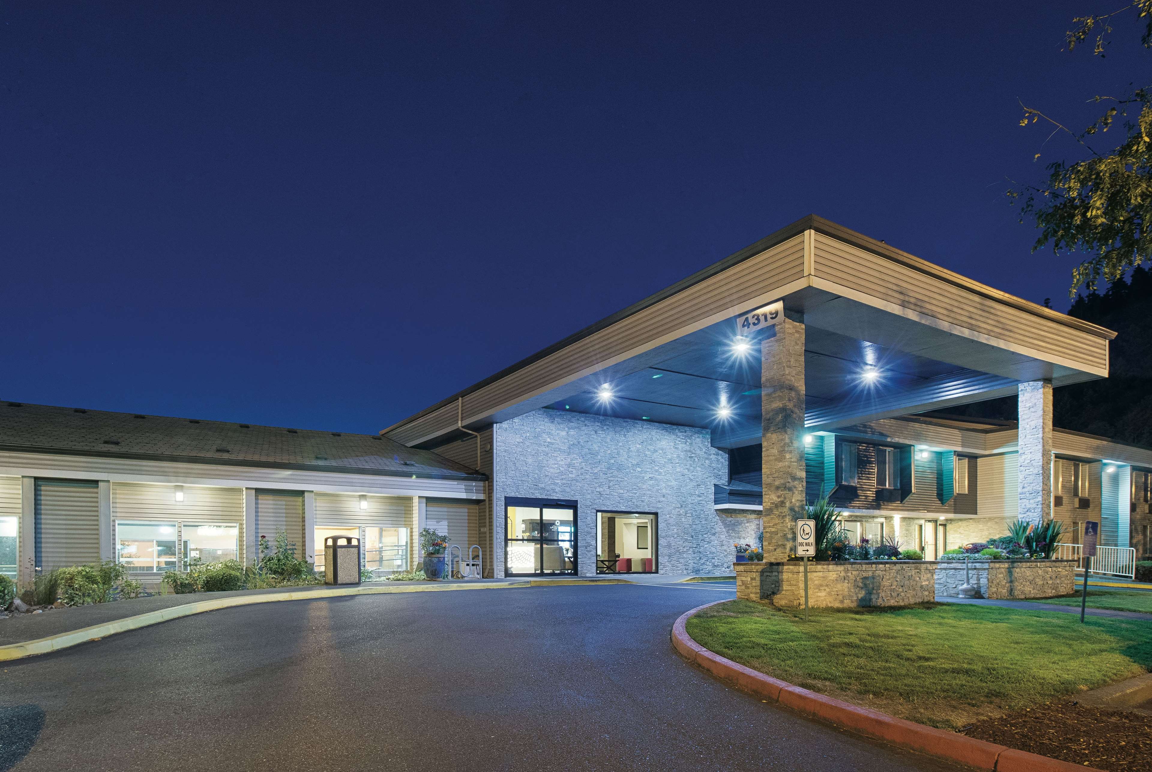 La Quinta Inn & Suites by Wyndham Portland NW