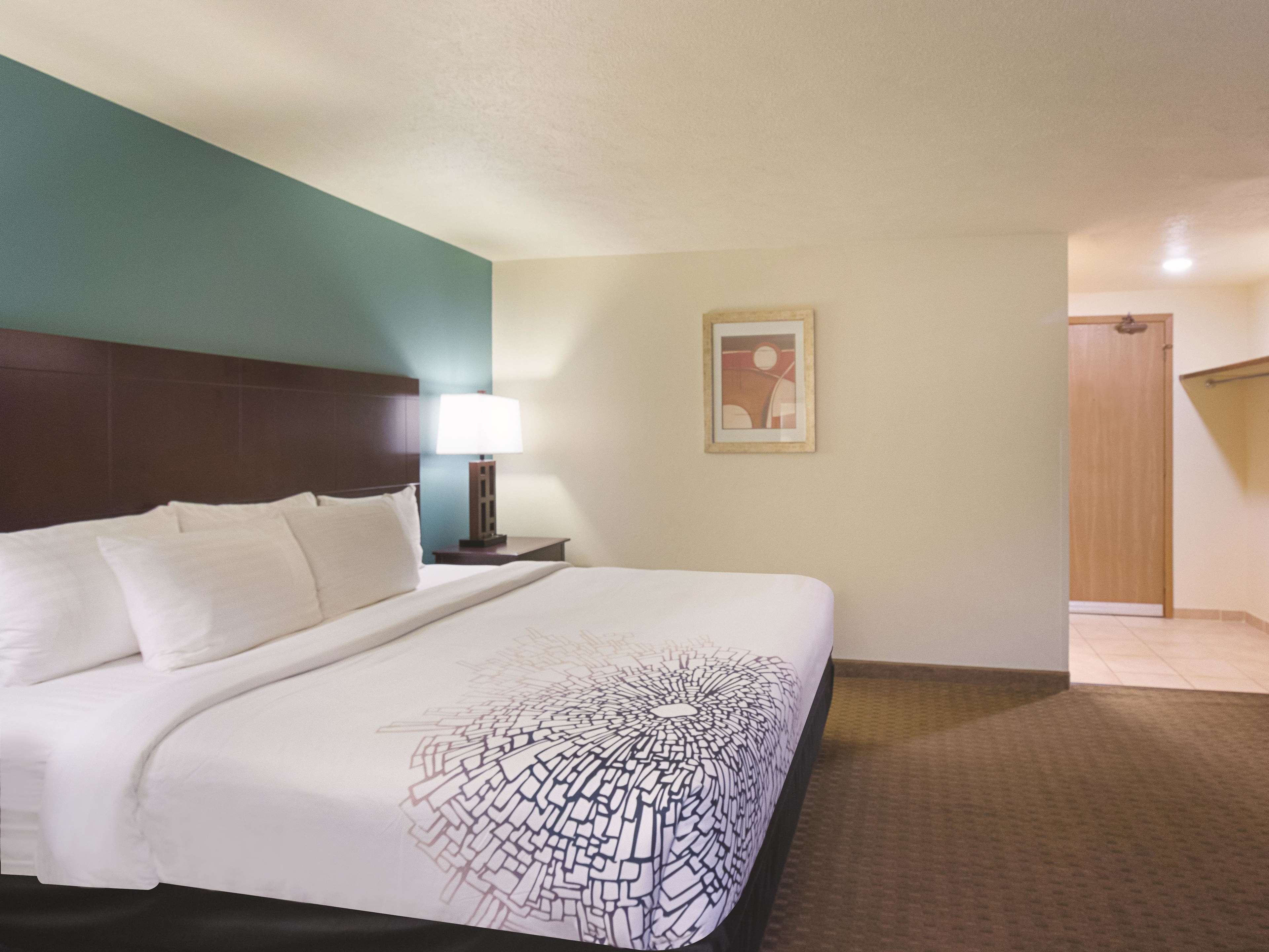La Quinta Inn & Suites by Wyndham Portland NW