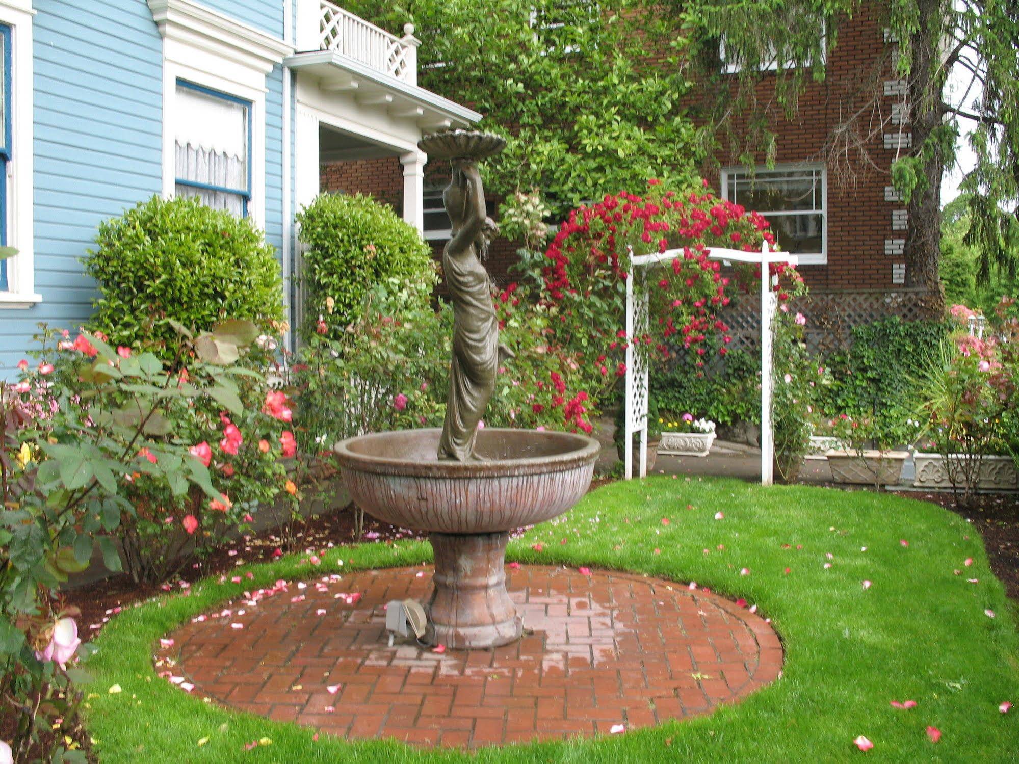 Lion and the Rose Victorian Guest House