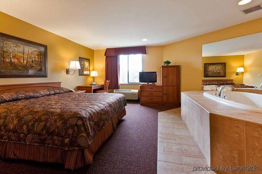 Portlander Inn and Marketplace