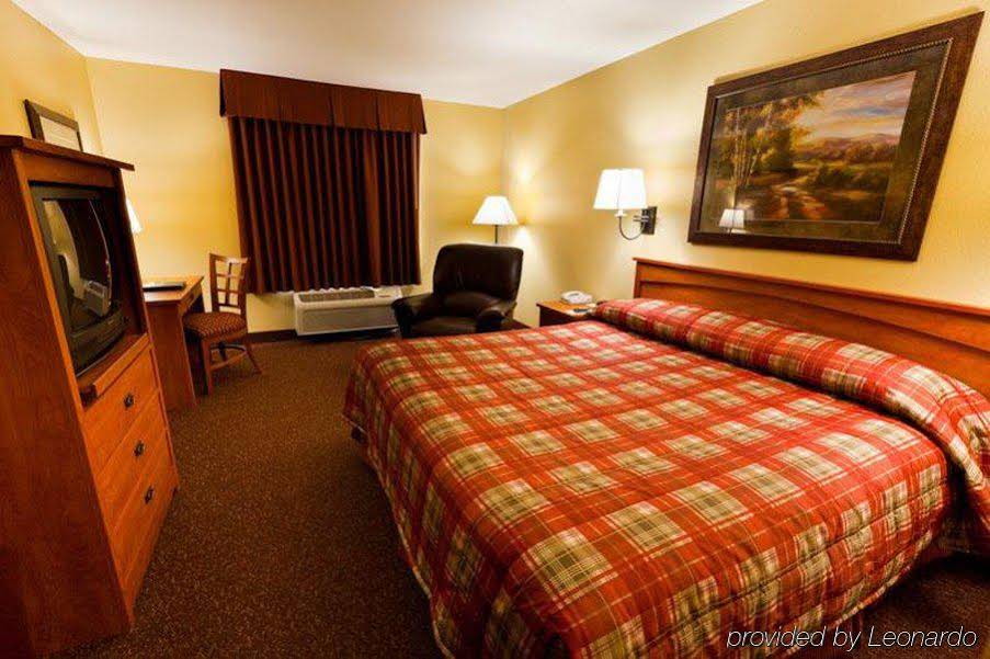 Portlander Inn and Marketplace