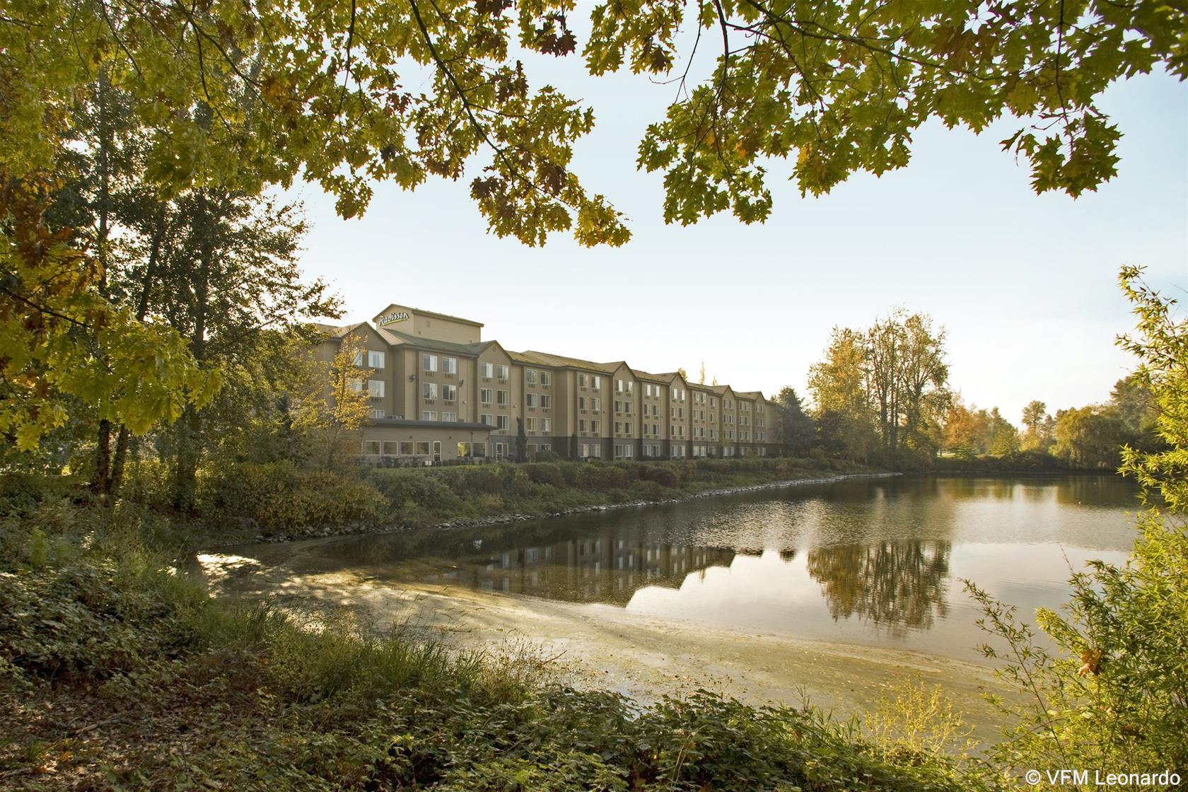 Radisson Portland Airport