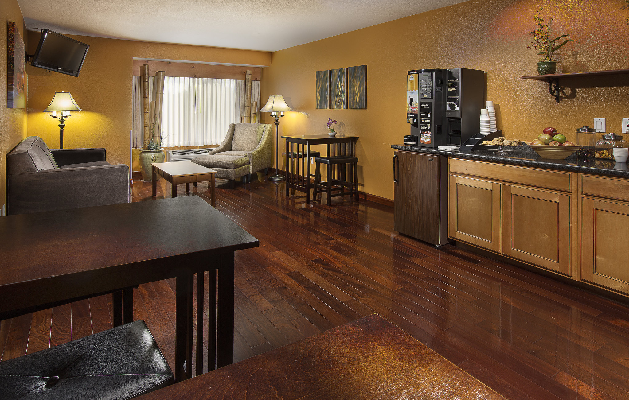 Radisson Portland Airport