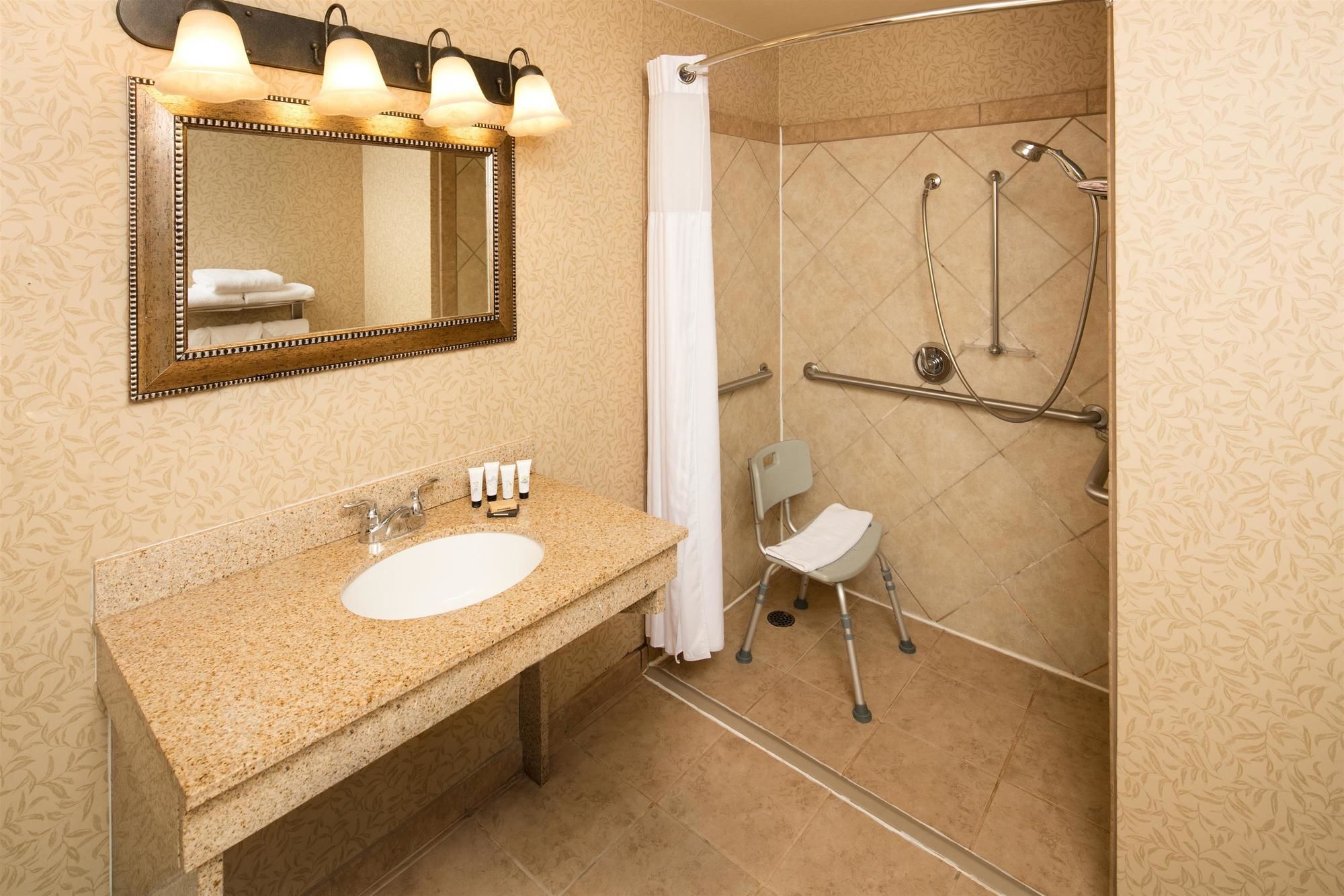 Red Lion Hotel Portland Airport