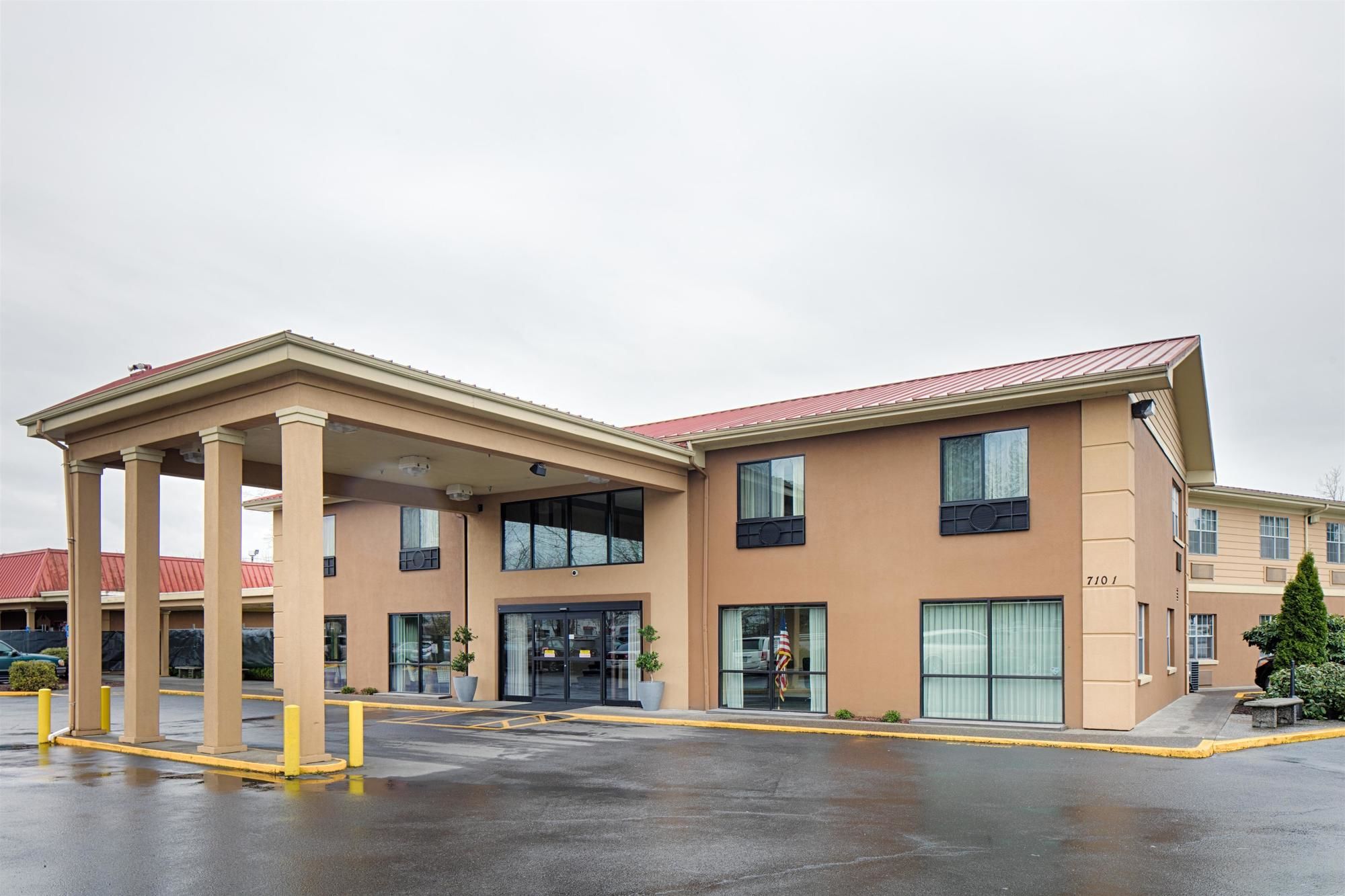 Red Lion Hotel Portland Airport