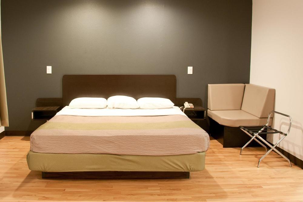 Studio 6 Portland Or