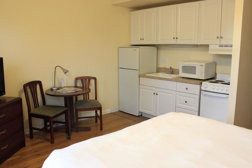 Washington Plaza Apartments