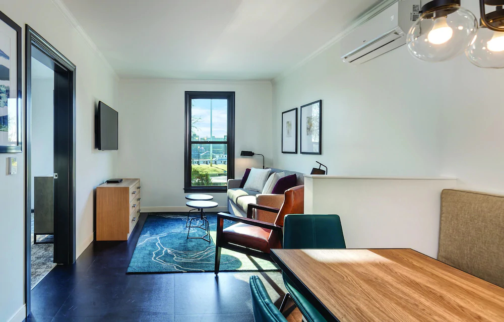 WorldMark Portland Waterfront Park