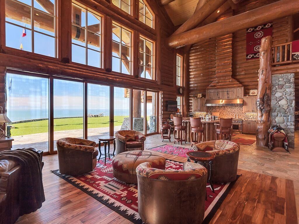 Gold Beach Oceanfront Estate - Mv28