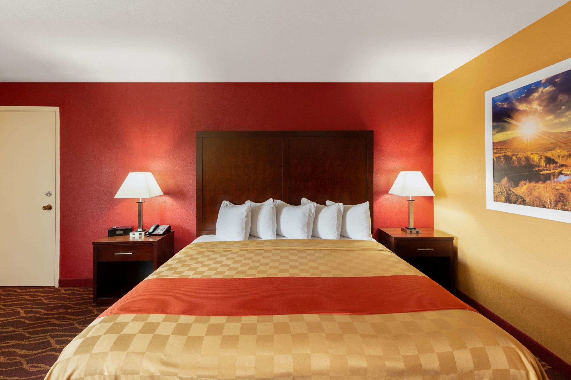 Rosewood Inn and Suites