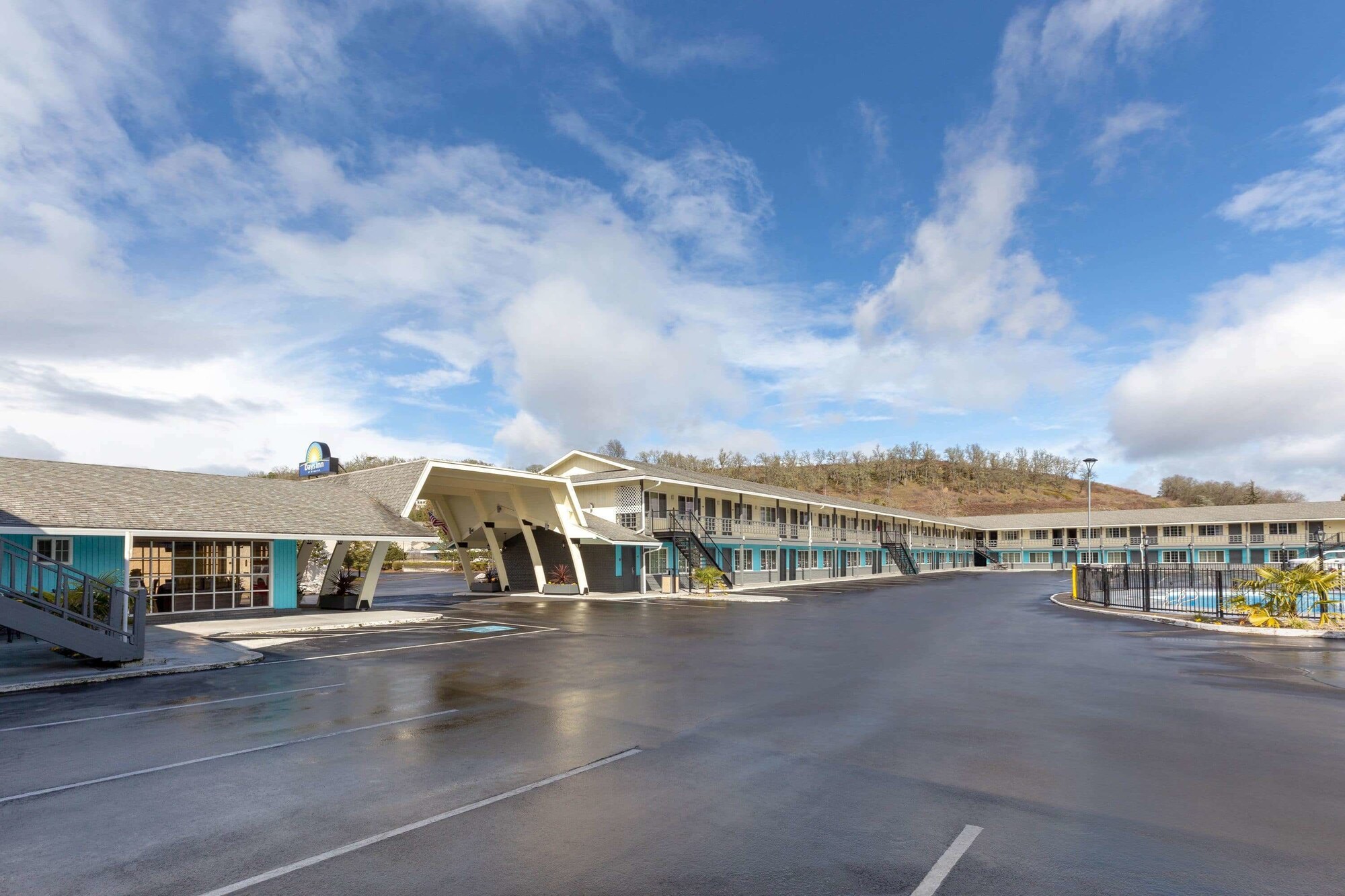 Rosewood Inn and Suites