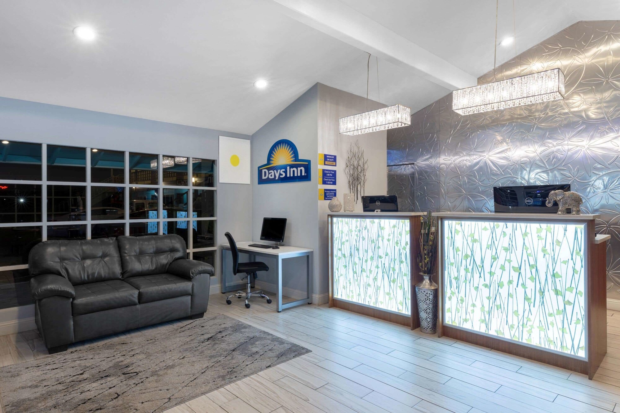 Rosewood Inn and Suites