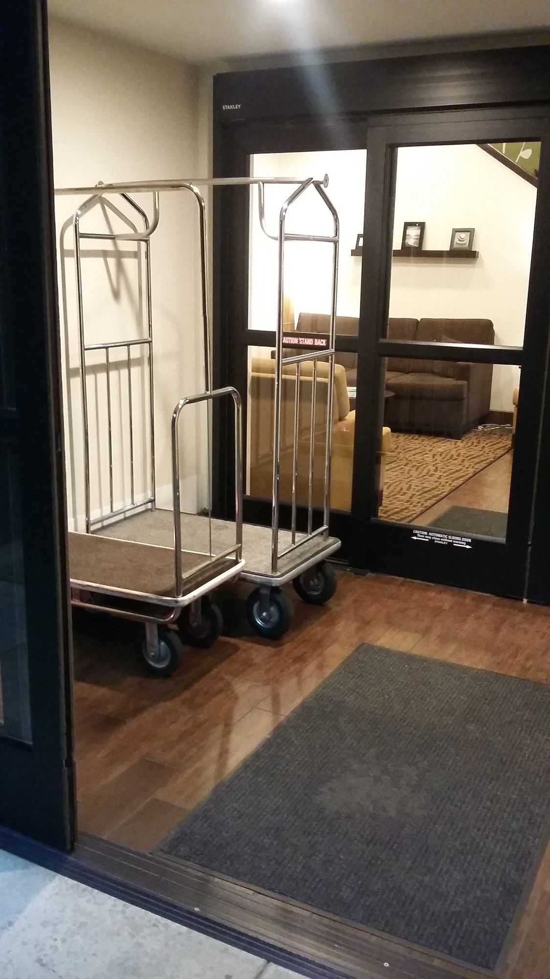 Econo Lodge Inn & Suites Roseburg