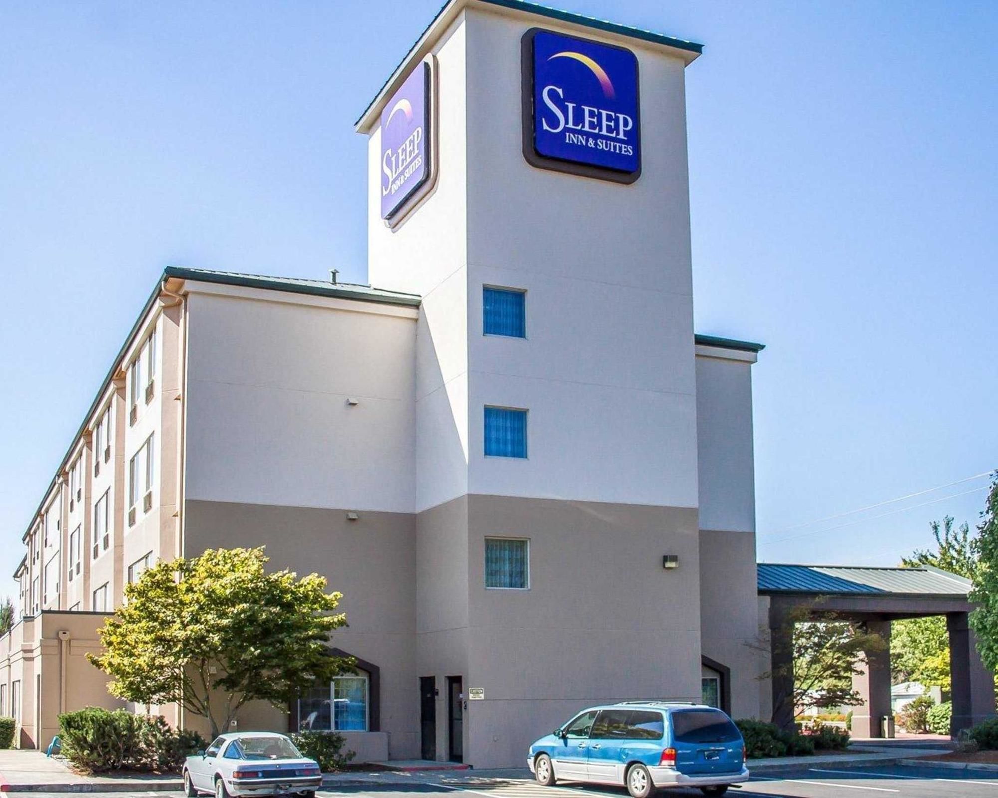 Econo Lodge Inn & Suites Roseburg