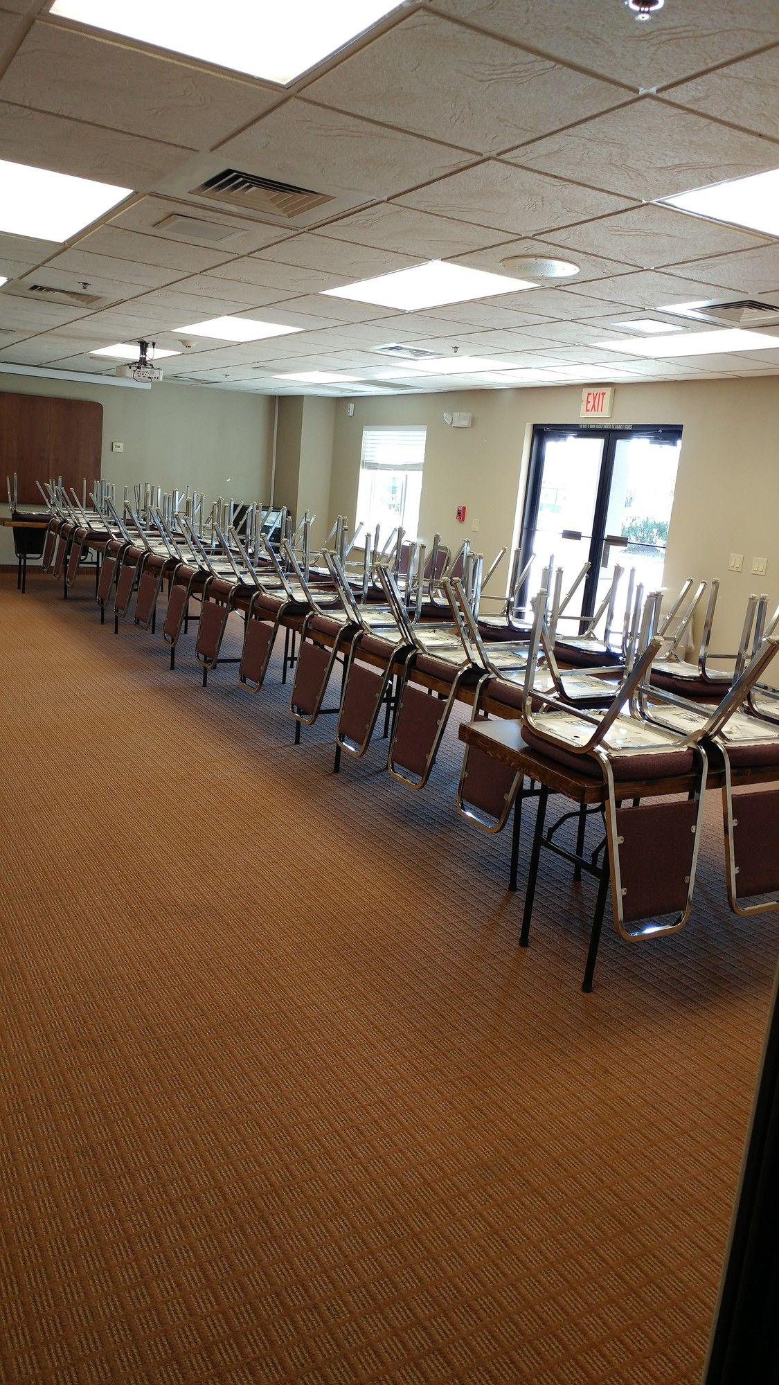 Econo Lodge Inn & Suites Roseburg