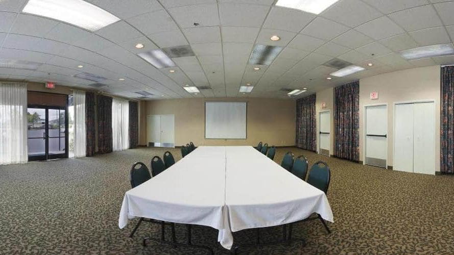 Holiday Inn Express Roseburg