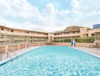 Riverfront Inn - Roseburg