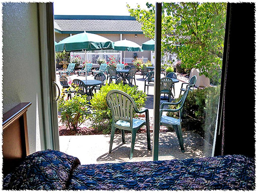 Windmill Inn Of Roseburg