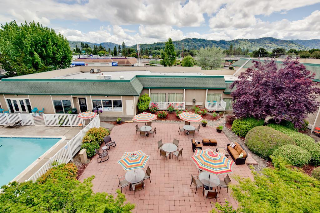 Windmill Inn Of Roseburg