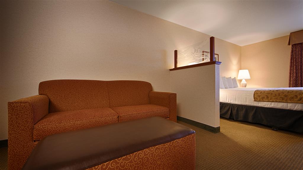 Best Western Oak Meadows Inn