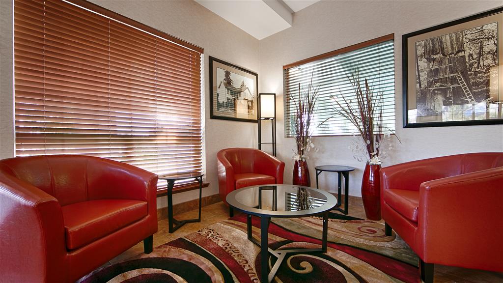 Best Western Oak Meadows Inn