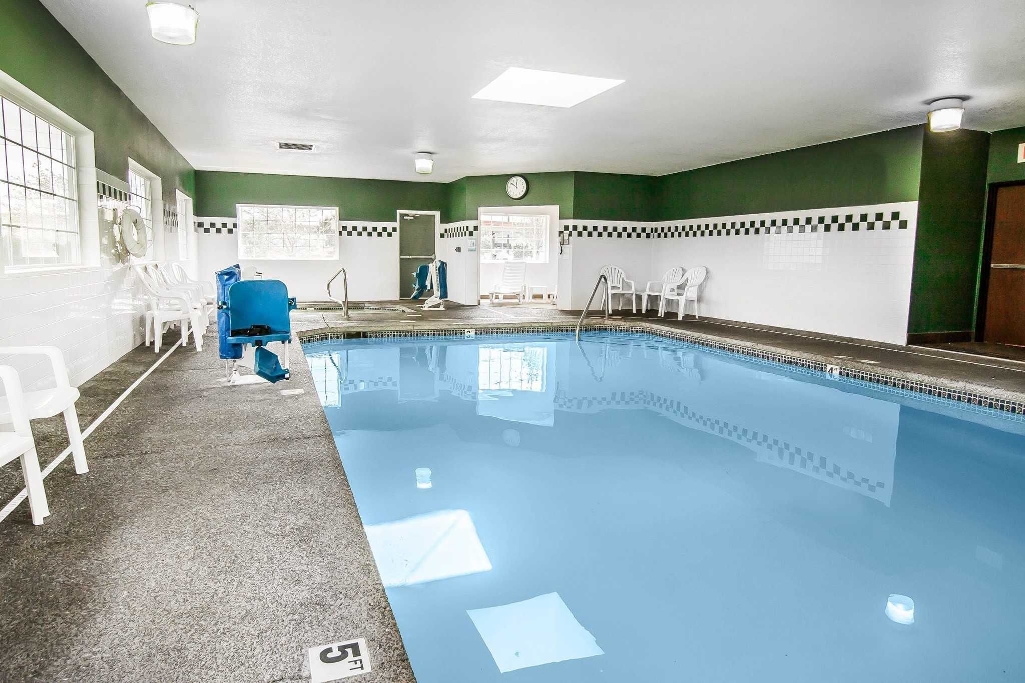 Comfort Inn & Suites