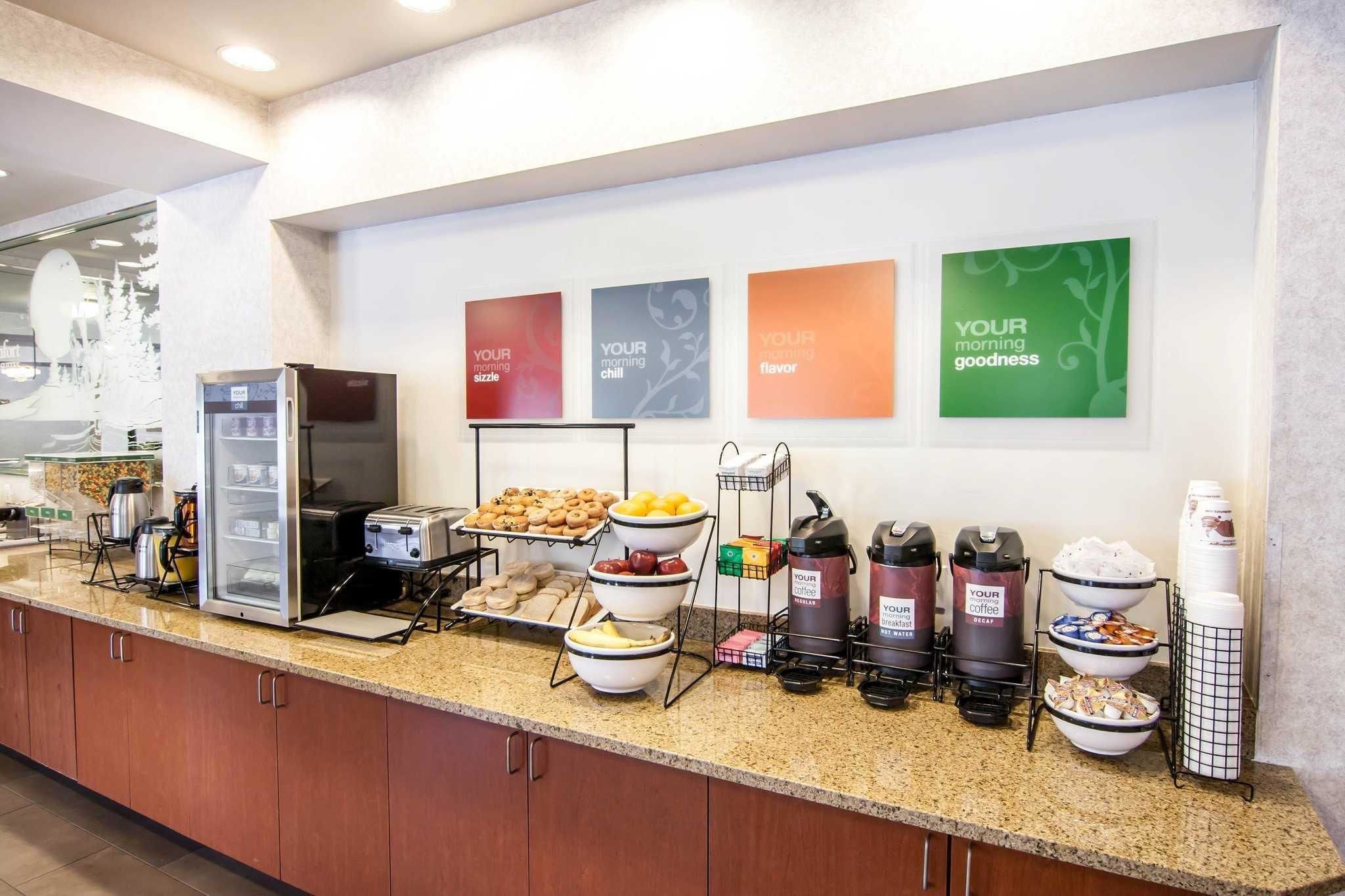 Comfort Inn & Suites