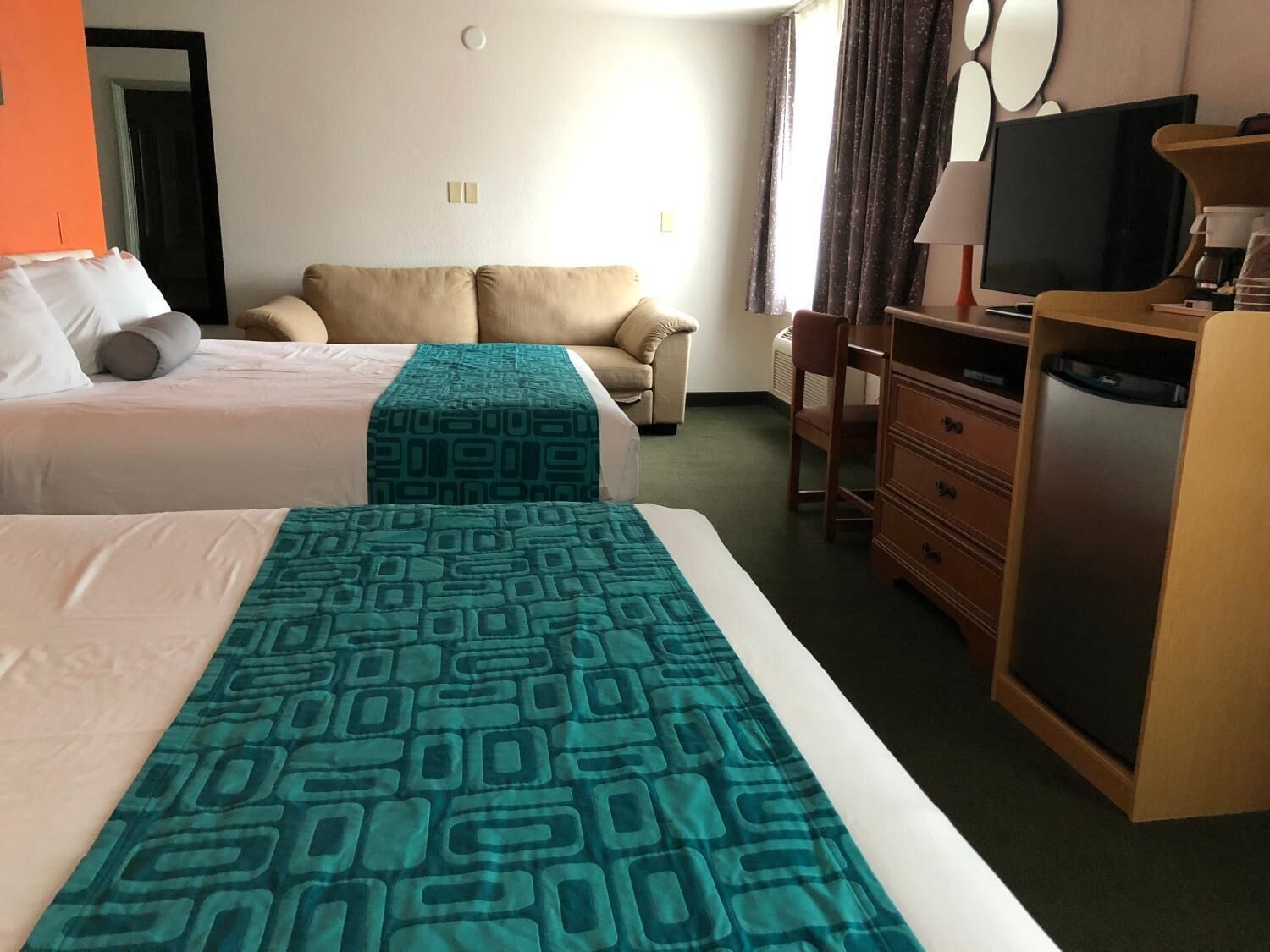 Howard Johnson by Wyndham Salem