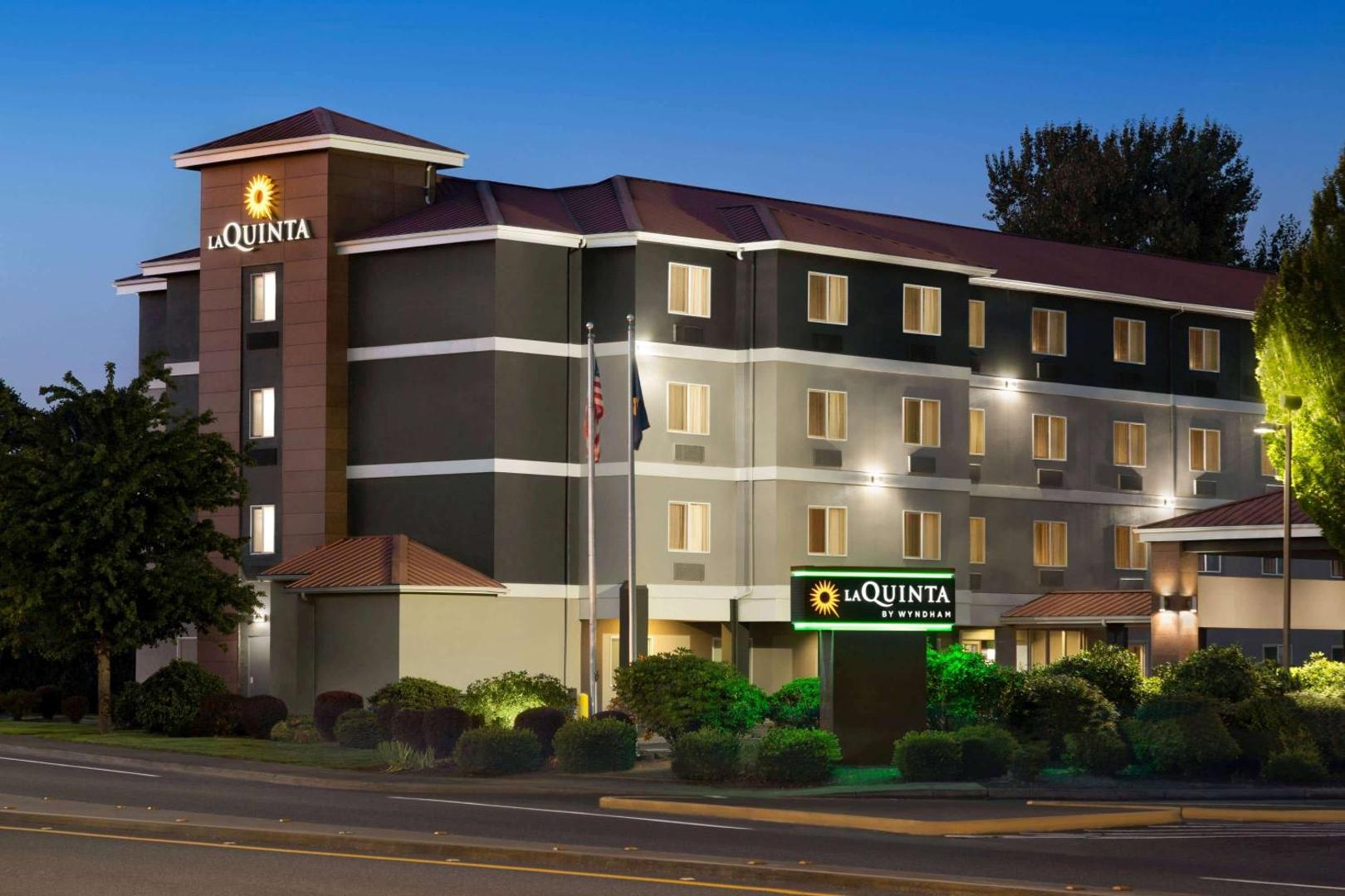 La Quinta Inn & Suites by Wyndham Salem OR