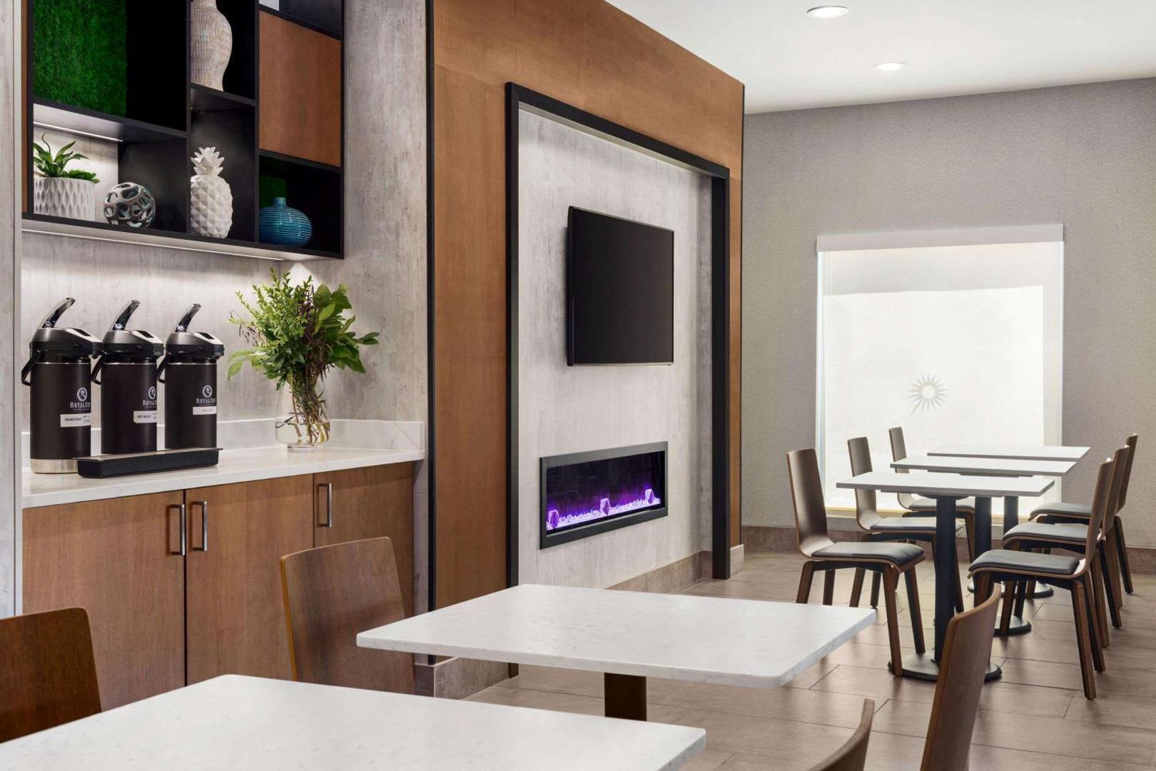 La Quinta Inn & Suites by Wyndham Salem OR