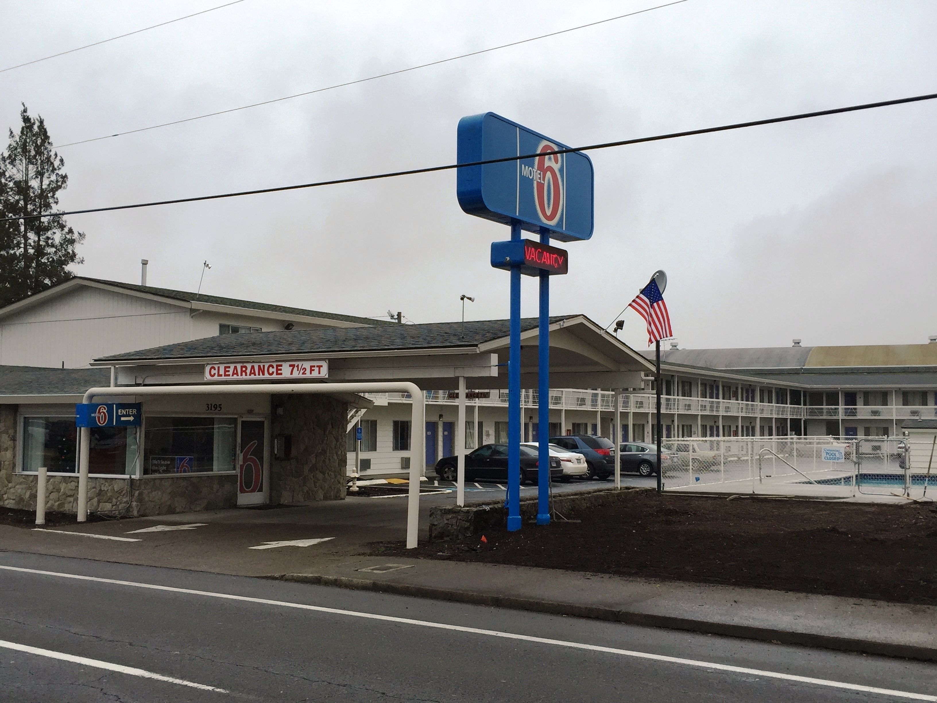 Motel 6 Salem - Expo Center