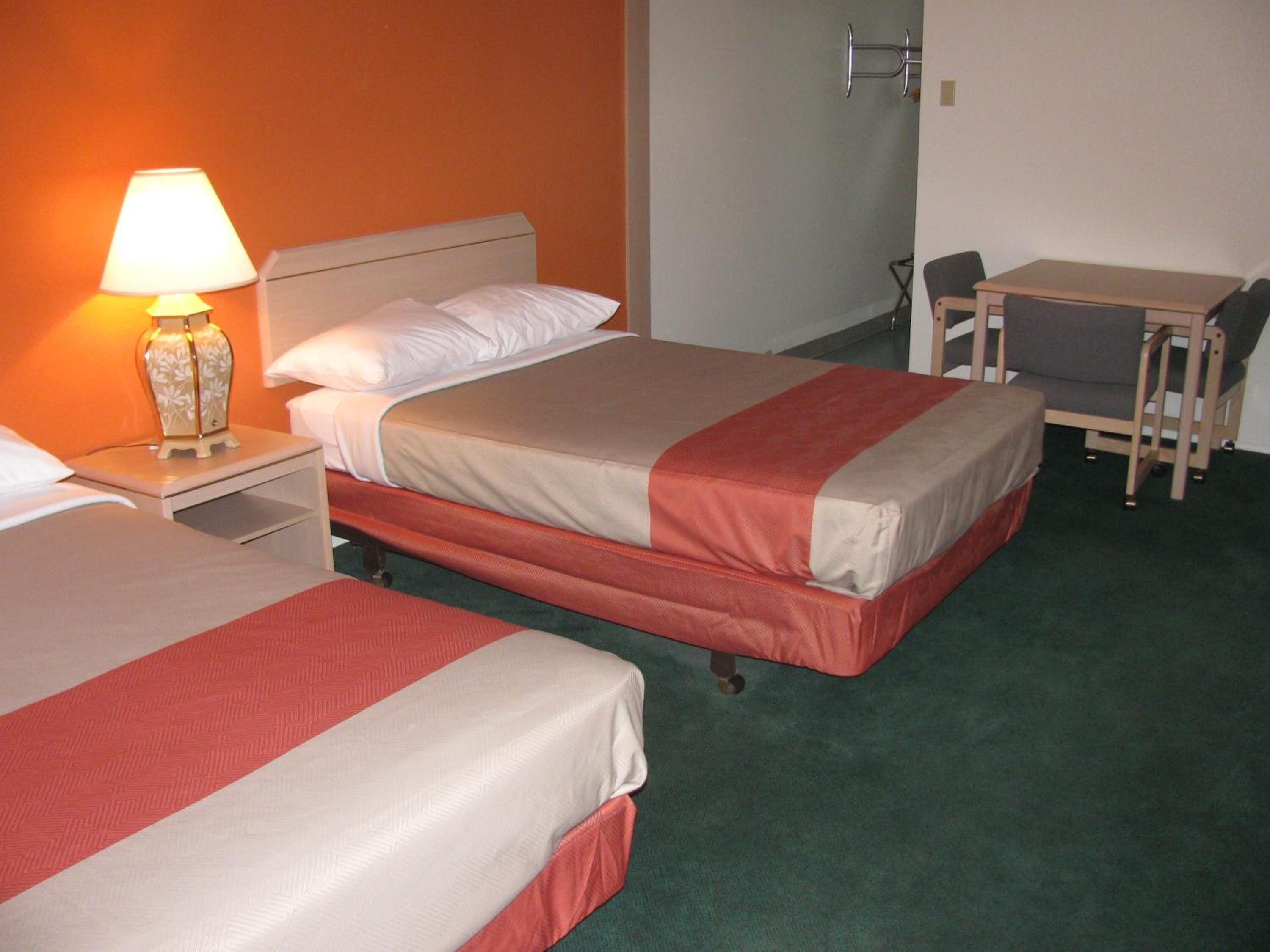 Motel 6 Salem - Expo Center